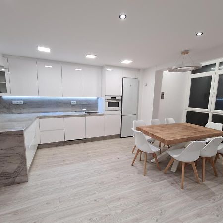 104A Apartamento a estrenar 11 Personas Centro Gijón Exterior foto